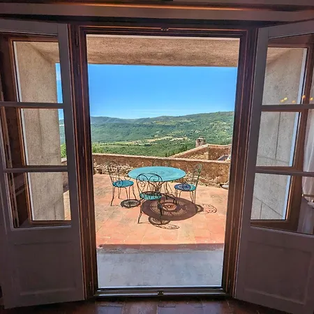 Chateau Olmet 4*