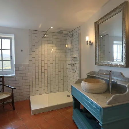 Chateau Olmet 4*