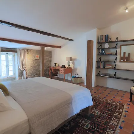 Chateau Olmet Guest house 4*