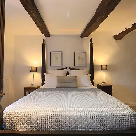 Chateau Olmet Guest house